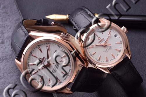 オメガ時計正面デザイン